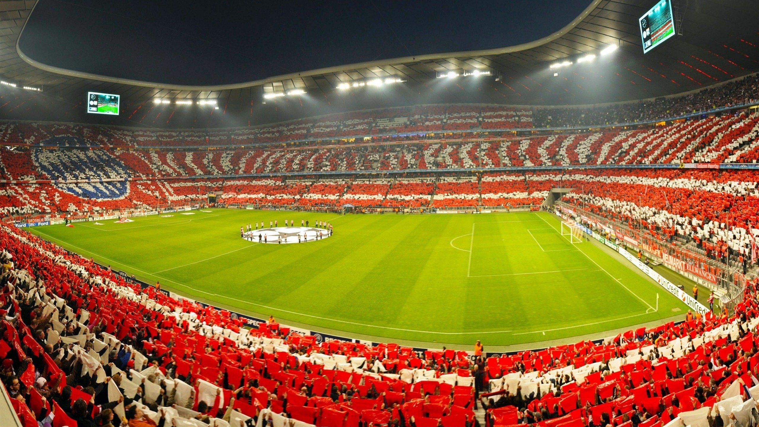 NBA全明星赛星光熠熠 东部力克西部上演对攻盛宴